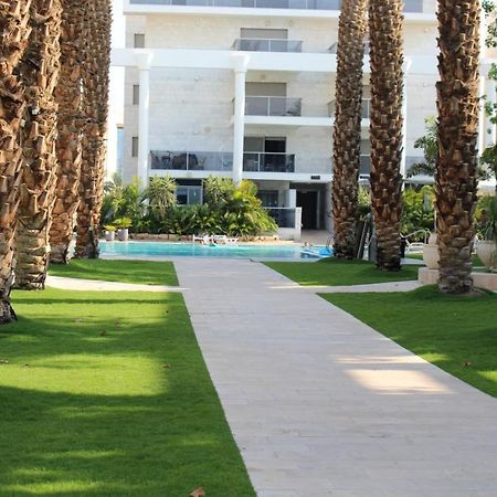 Green Garden Suite Eilat Exterior photo